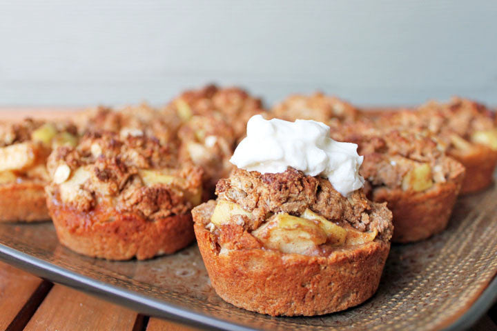 Individual Apple Pies (with Cinnamon Crumb Topping)